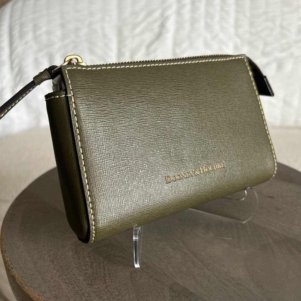 Dooney and Bourke Saffiano Cosmetic Case